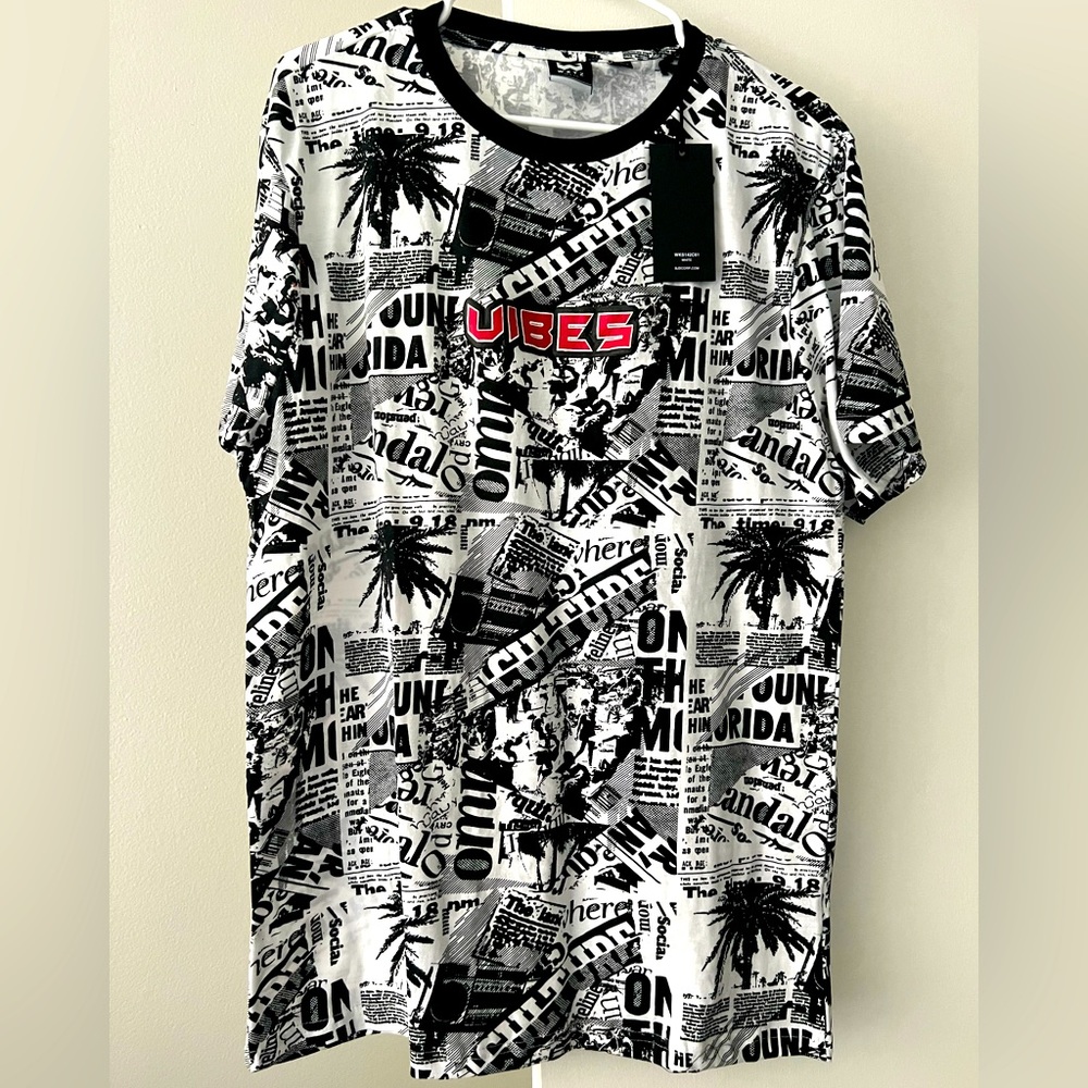 Vibes Men’s Tee